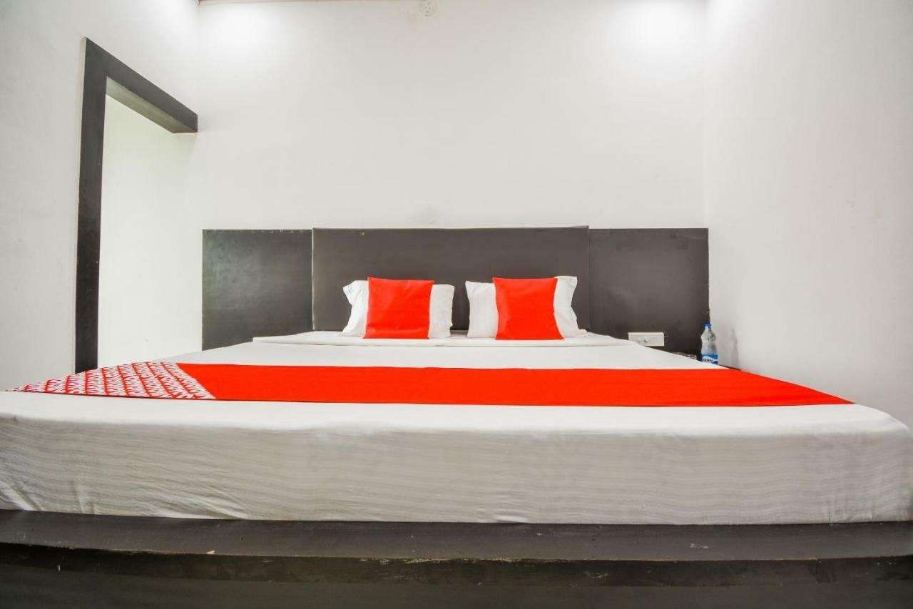 Oyo 43505 Hotel The White House Hisar Экстерьер фото