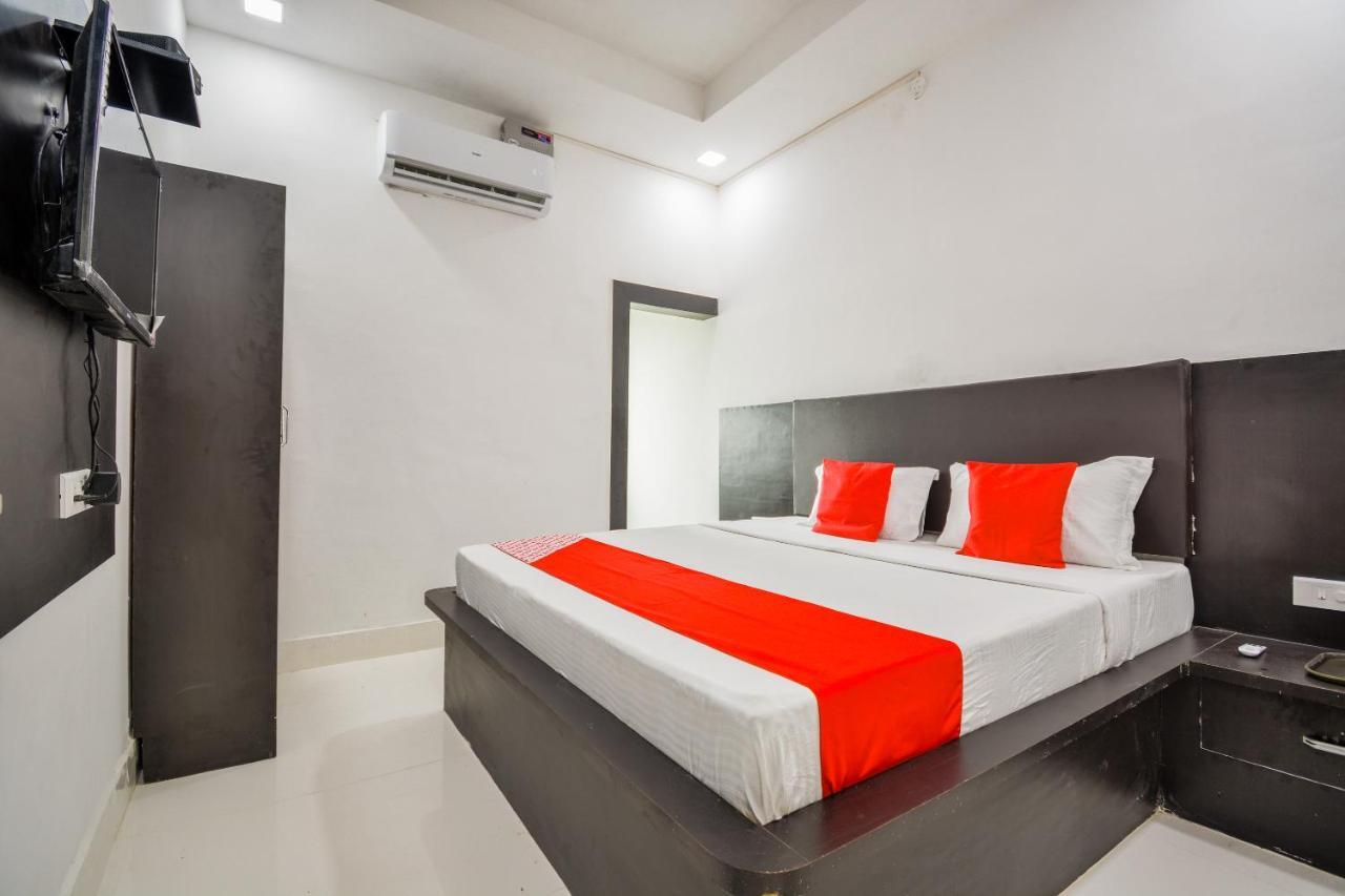 Oyo 43505 Hotel The White House Hisar Экстерьер фото